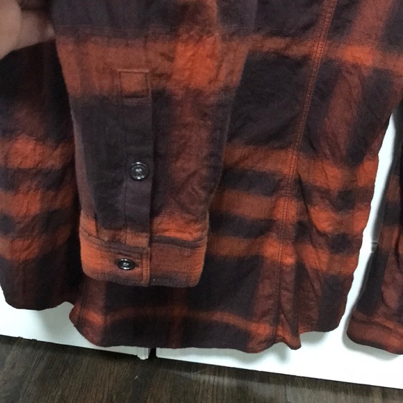 Authentic Burberry shirt - Picture 7 of 7